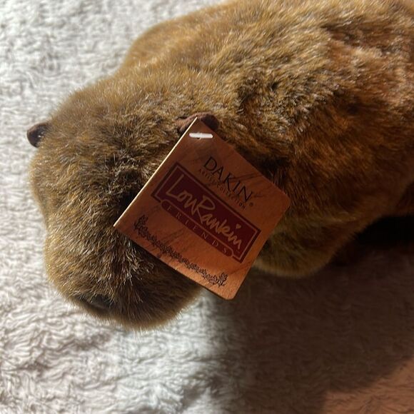 NWT Dakin ward beaver - Picture 2 of 5